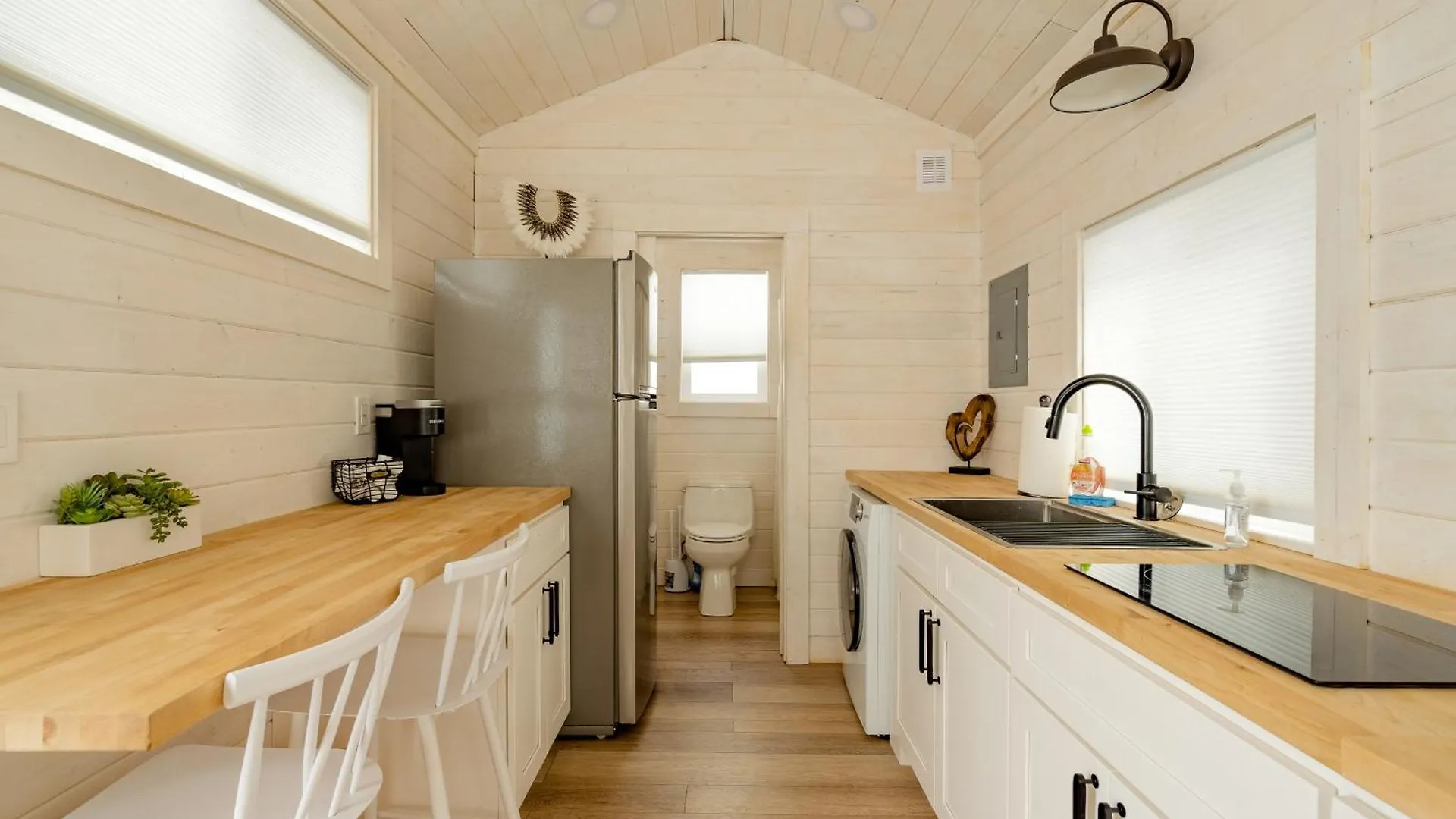 Apartment Stay Portland - The Tiny Oasis Steps To Local Coffee & Restaurants United States
